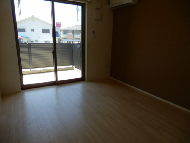 三木市平田のアパートの子供部屋