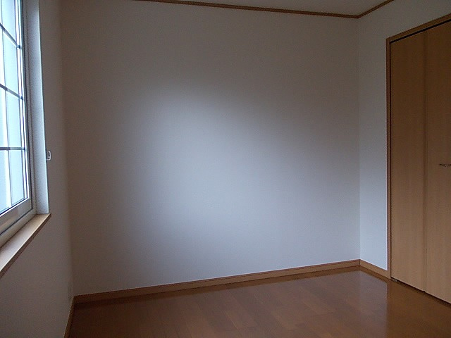 フォーリーフCの洋室