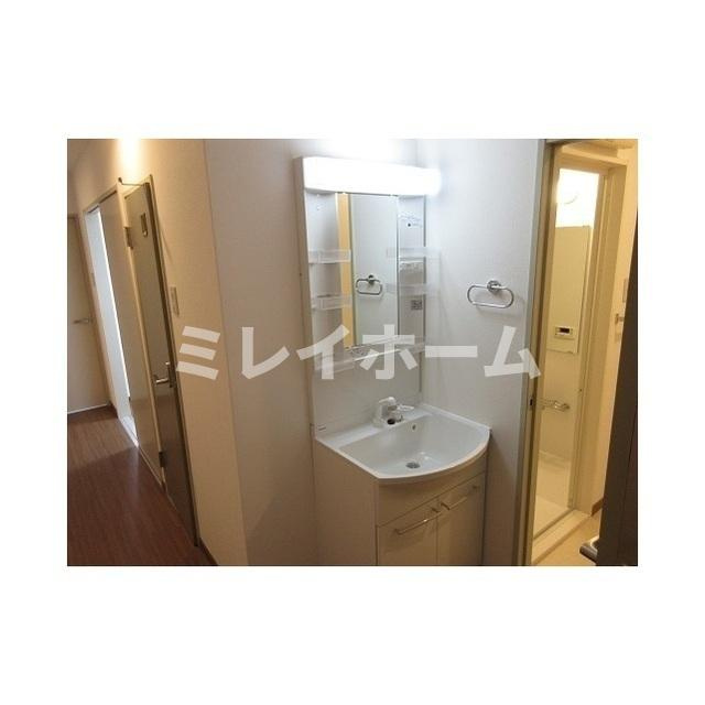 中川フラッツの独立洗面台