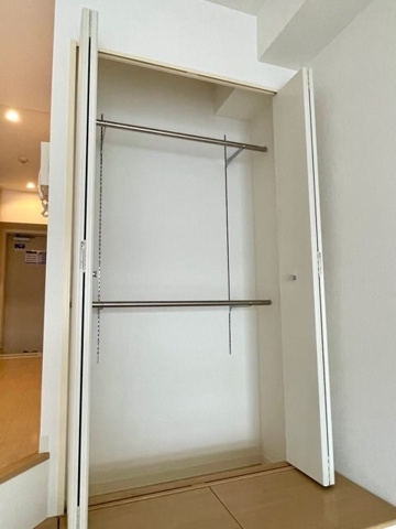 新品家具付きマンション台東2(KaGood東京)の収納|便利な収納スペースです