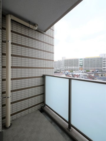 ラフィスタ墨田5丁目の内装|明るい色調の室内です