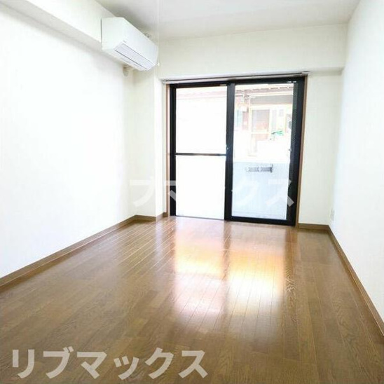 【居間・リビング】ルミエール東池袋 