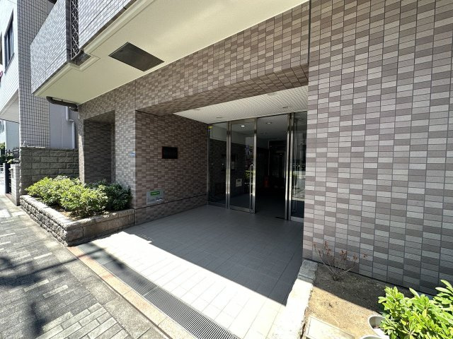 ＳＵＮ ＲＯＣＫのエントランス|エントランスです