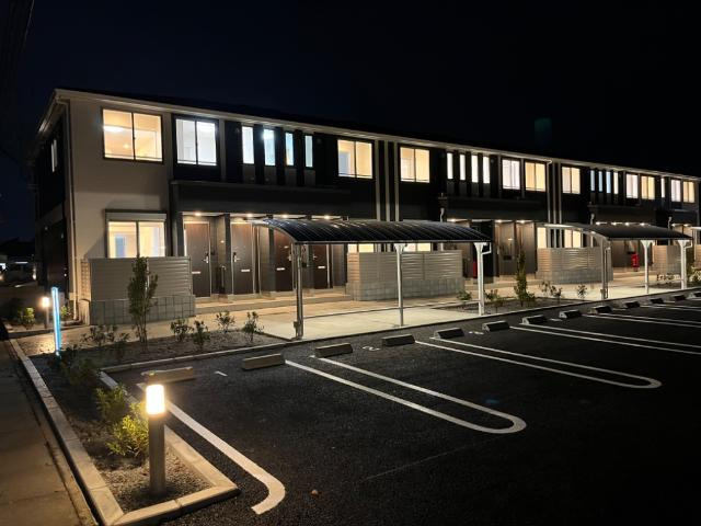 チェンバーの外観|外観写真（夜）