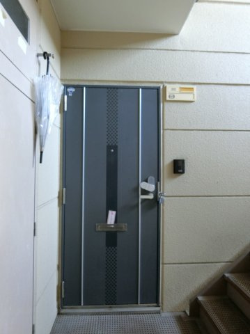 グランメール旗ヶ崎Ⅰの玄関