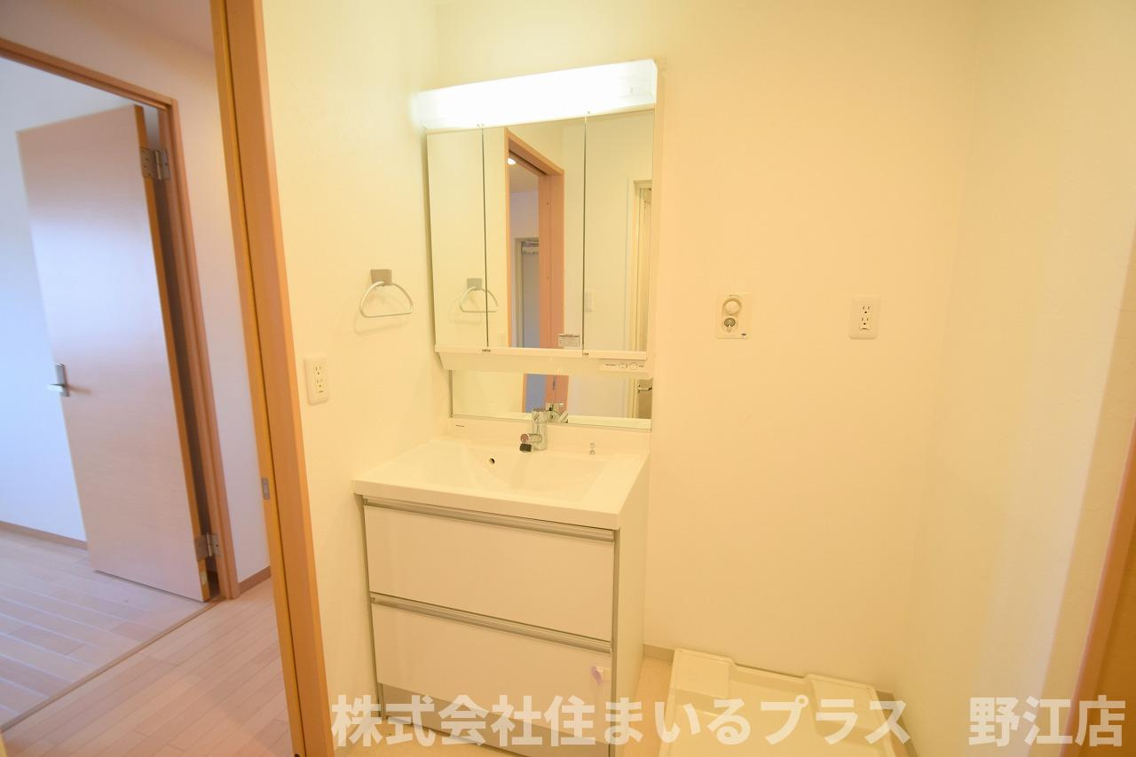 双葉エステート鴫野の洗面所