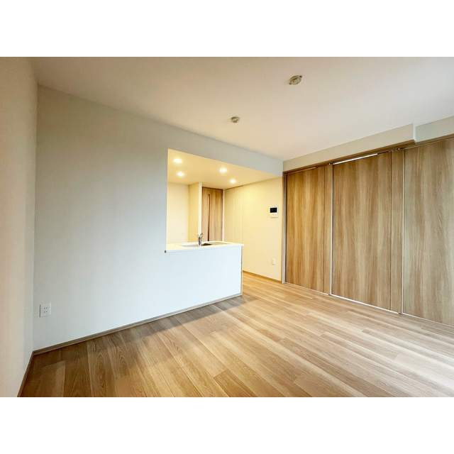 川崎市多摩区西生田３丁目の賃貸マンションの居間・リビング