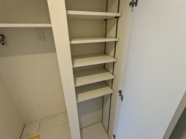 アレーロ高円寺の収納|たっぷりとした収納スペースです