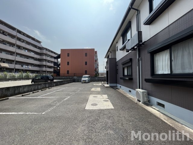 ディアスの駐車場