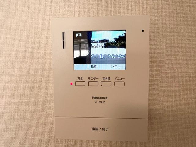 ローリングヒルズ富任の内装|カメラ付インターホン