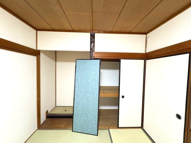東阪田貸家の収納