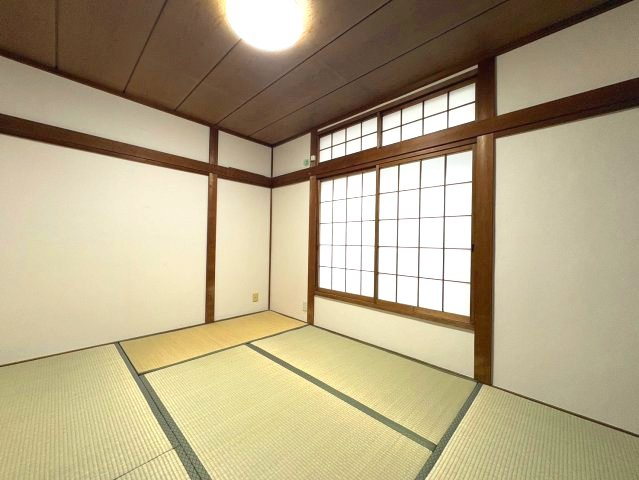東阪田貸家の和室