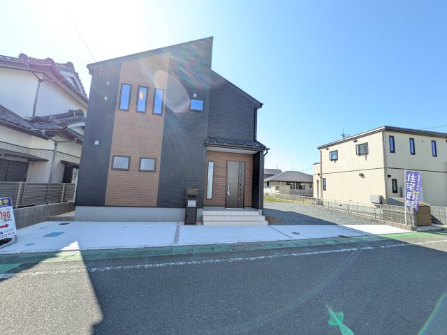那珂市菅谷　19期　新築戸建て　1号棟の前面道路含む現地写真|現地案内会開催中です！ 平日のご見学も可能です。 お気軽にお問い合わせください♪ 【リアライズ不動産】 0297-86-8370まで♪