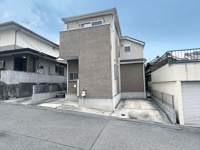 神戸市垂水区本多聞　中古戸建