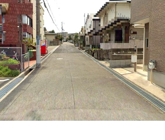 神戸市垂水区本多聞　中古戸建の前面道路含む現地写真