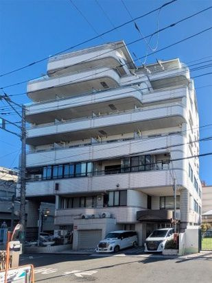 マルメゾンの外観