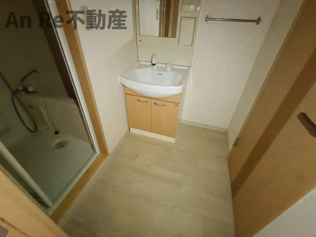 川口市東川口４丁目のアパートの洗面所