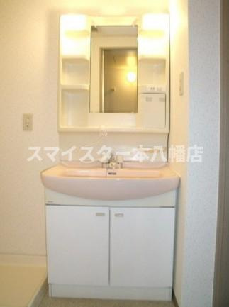ラ　カーサ　アイカワの独立洗面台