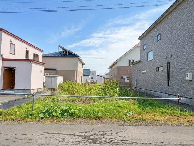 【価格250万円×建築条件なし】緑ケ岡5丁目に使い勝手の良い約47.5坪の整形地が登場！の外観