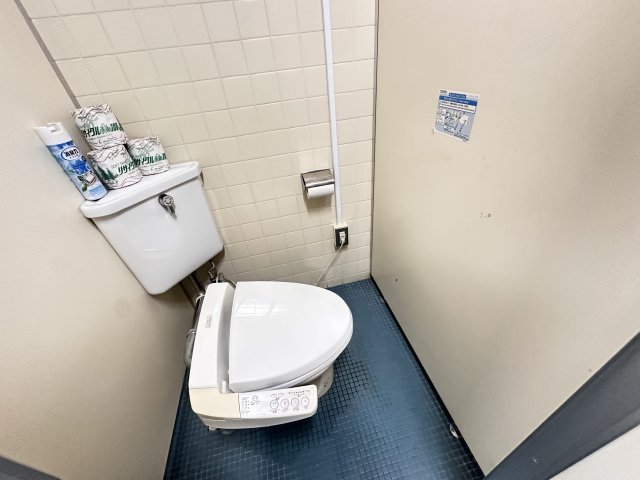 吹田市垂水町３丁目の事務所のトイレ