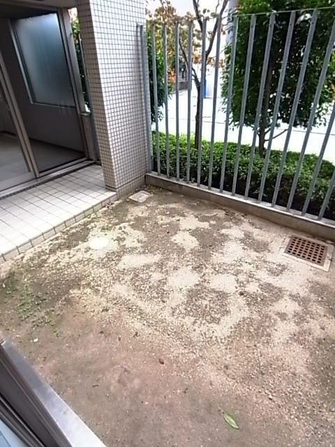 パークコート樋之池の庭