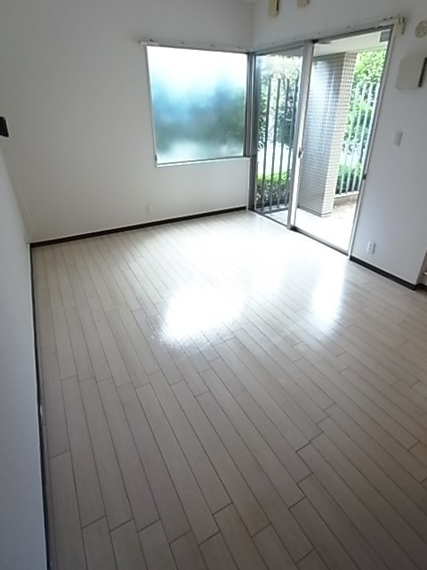 パークコート樋之池の居間・リビング