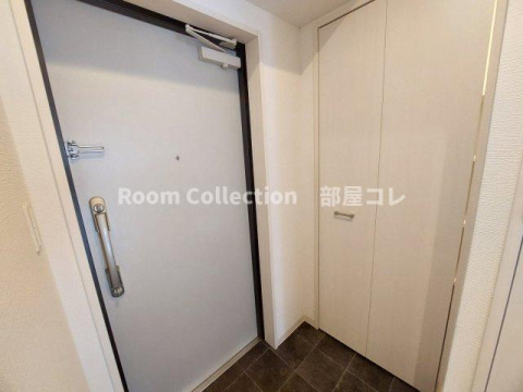 ステーションウエストタワーの玄関