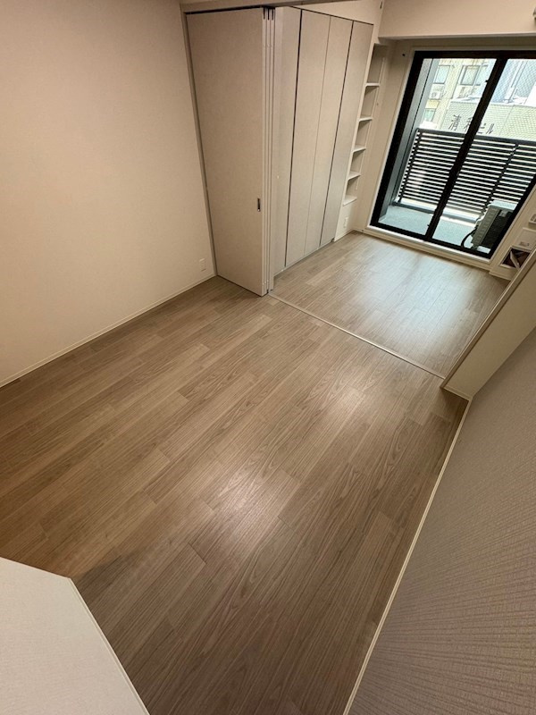 ソルレヴェンテ北堀江Qの居間・リビング