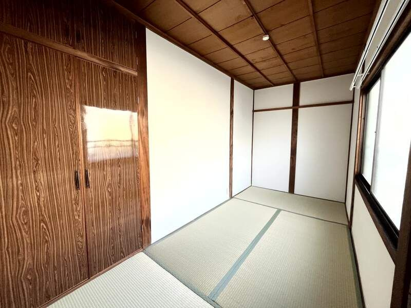 下三条町テラスハウスの寝室