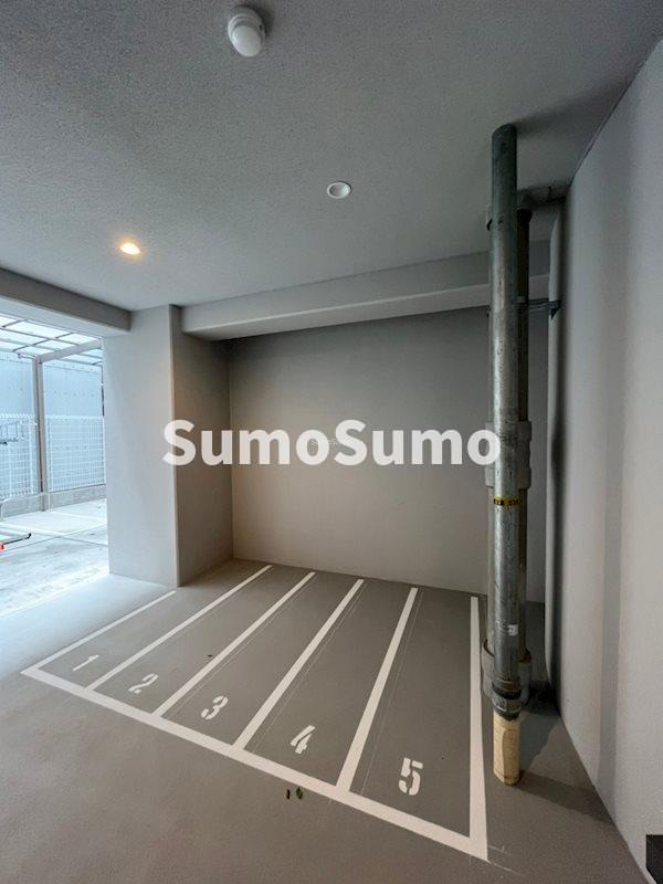 シーズンフラッツ新町の外観