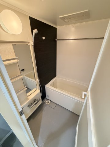 KDXレジデンス本町橋の浴室