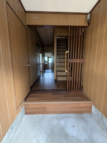 口ノ川貸家の玄関