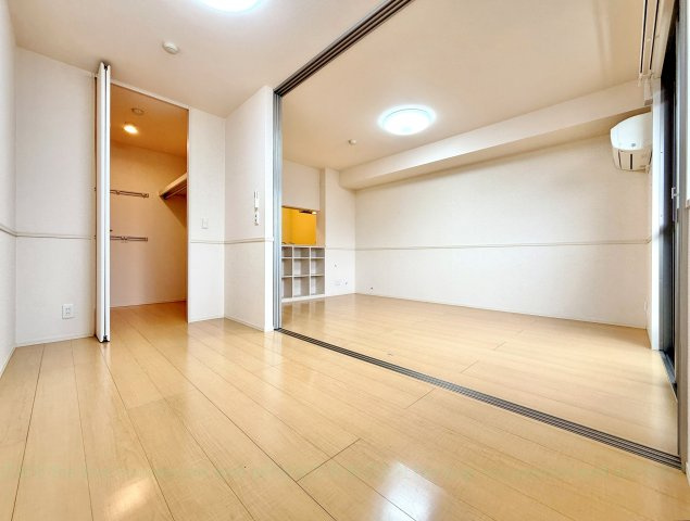 La　maison　de　BVの洋室