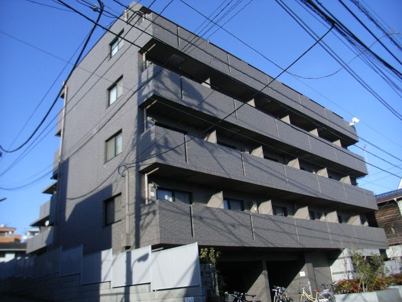 ルーブル中目黒弐番館の外観