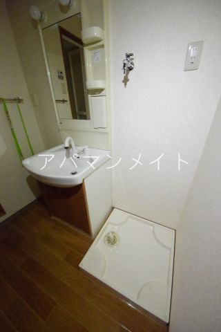 【設備】 | グラード | 室内洗濯機置場です