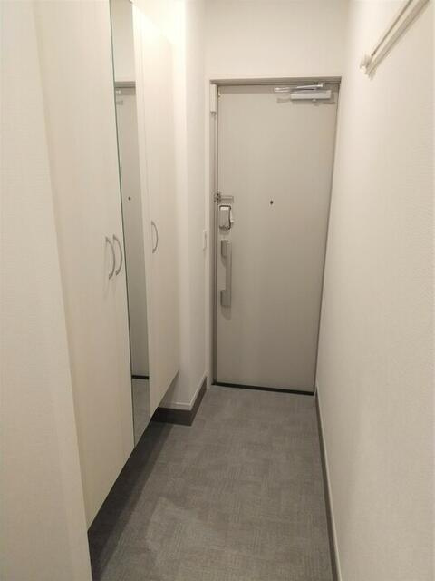 アナシエ亀有の玄関