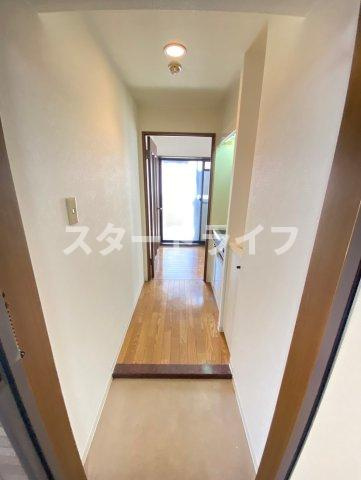 大阪市淀川区宮原５丁目の賃貸マンションの玄関|参考写真