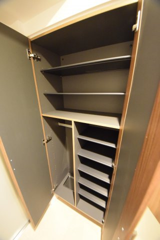 KGソフィアアベノ播磨町の収納|Kgソフィアアベノ播磨町　シューズボックス