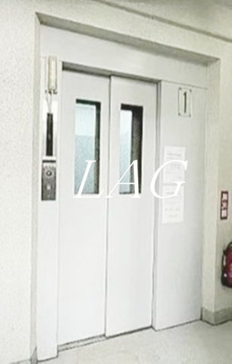 【その他共用部分】 | パールシティ小石川 | 共用エレベーターです。