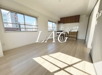 【居間・リビング】 | 御徒町グリーンプラザ | 洋室のお部屋です。家具はありません。
