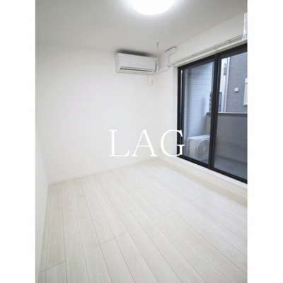 【居間・リビング】 | エクセラン東立石 | 洋室のお部屋です。