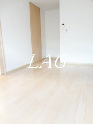 【居間・リビング】 | バレー綾瀬 | 洋室のお部屋です。