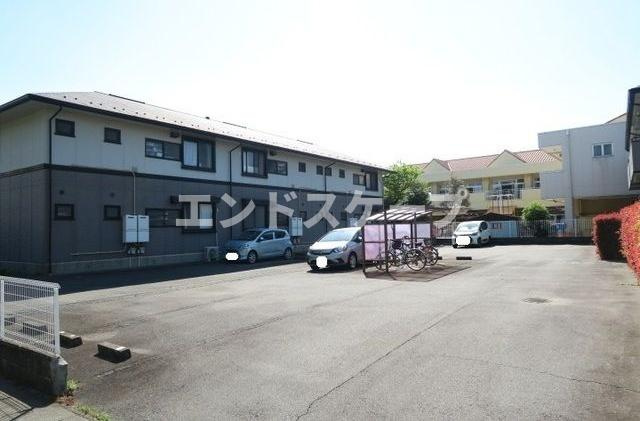 アルエート中居Ｂ棟の駐車場|高崎、前橋のお部屋探しはエンドスケープまで！お客様の理想お聞かせ下さい♪