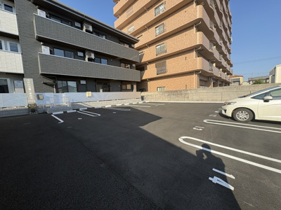 【駐車場】 | エムケーウイング