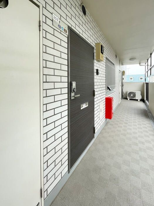 グランドール高橋の玄関