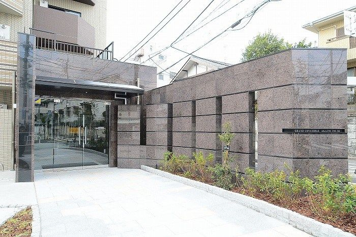 【エントランス】グランドコンシェルジュ赤堤 