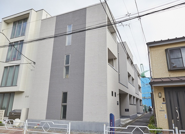 エルム月島の外観