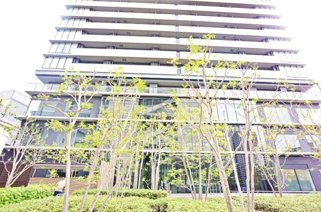 大阪市北区中之島６丁目の中古マンションの外観