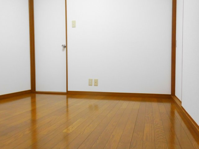 田中ハイツの居間・リビング