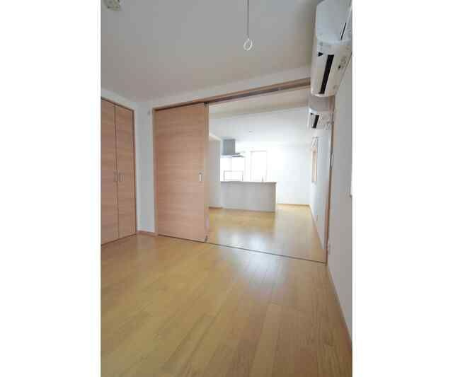 ＣＯＮＦＯＲＴ　ＭＡＩＳＯＮの洋室